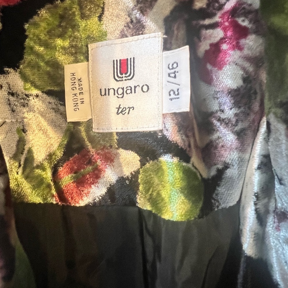 UNGARO silk jacket! - Picture 3 of 5